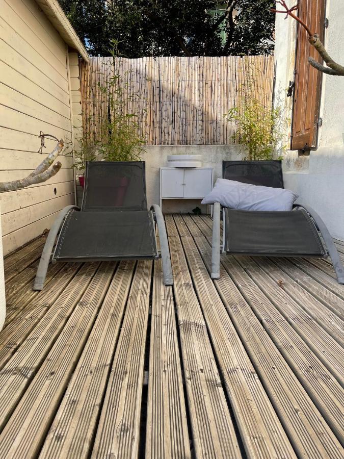 RDC de maison avec terrasse barbecue Toulon Extérieur photo