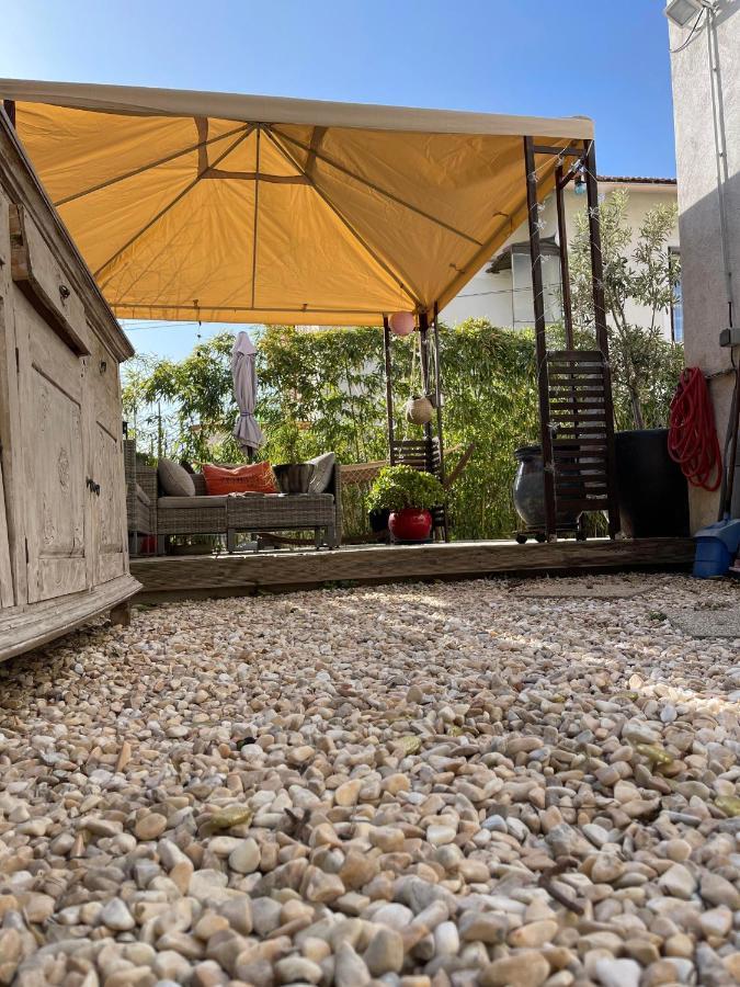 RDC de maison avec terrasse barbecue Toulon Extérieur photo